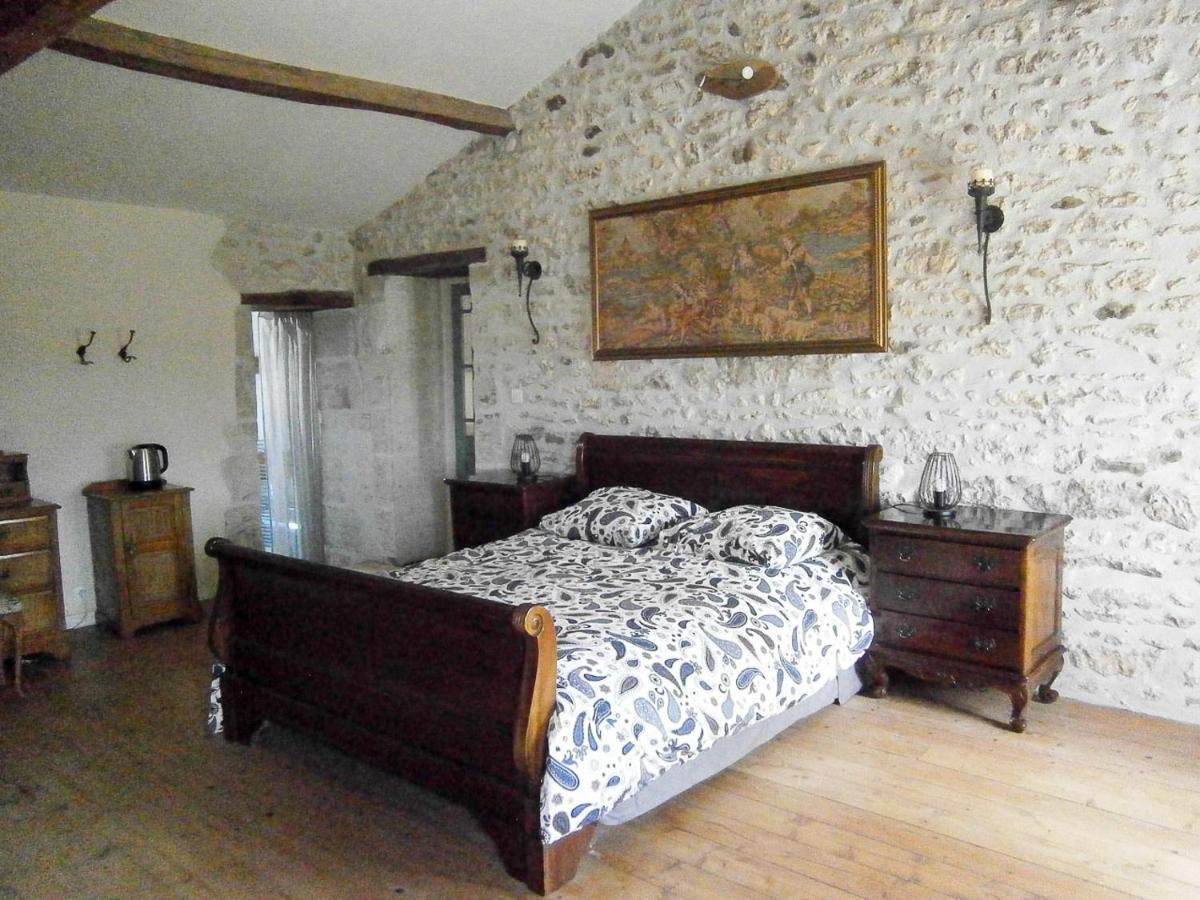 Le Charhido Bed & Breakfast Saint-Fort-sur-Gironde Ngoại thất bức ảnh